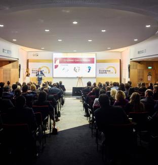 salle de l'événement des excellence awards