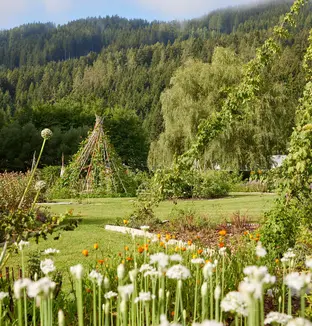 Jardin d'un de nos établissements en Autriche